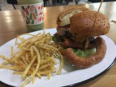 -HELLO 27 意面·沙拉·帕尼尼