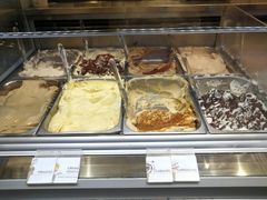 -VENCHI 闻绮(上海佛罗伦萨小镇店)