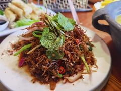 -老滇山寨•云南特色菜•地方菜•民族风情歌舞表演(金碧店)