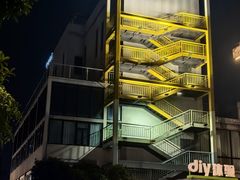 -云间粮仓