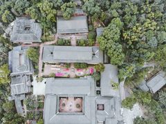-峨眉山报国寺