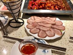 -二荆条·蜀鲜汇城市森林火锅