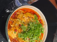 -川流不息·地道川菜·小龙虾(新松江路店)