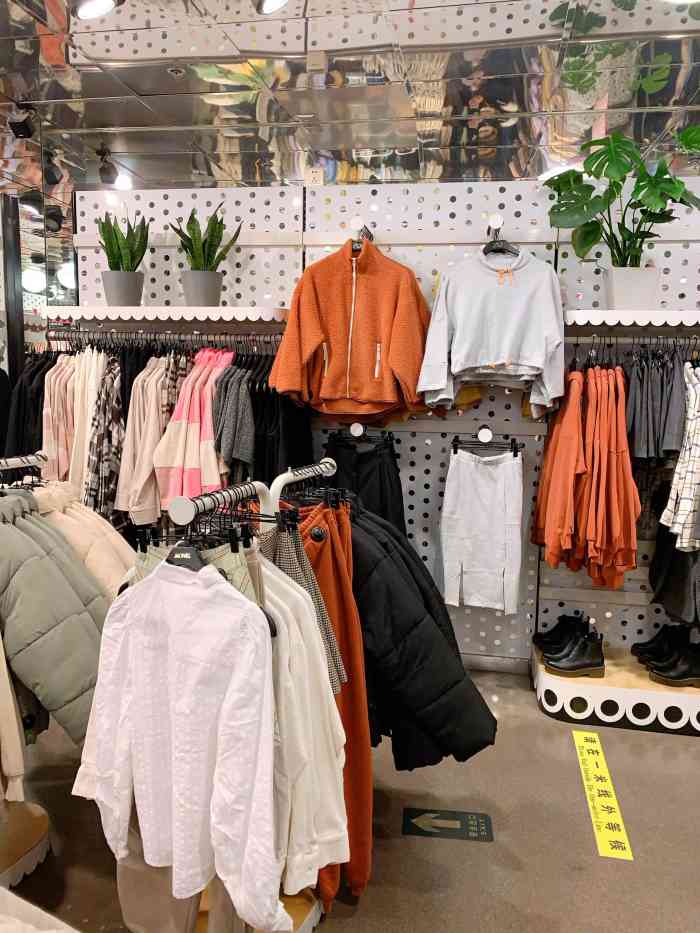 monki(西单大悦城店)-"还有折扣! 看点评七月多大家推荐有折扣.