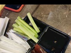 -三人行骨头王火锅(长寿店)