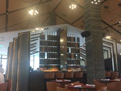 -WOLFGANG PUCK KITCHEN & BAR(迪士尼小镇店)