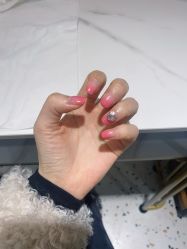 -悦指间美甲美睫