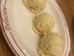 -玛格萝妮比萨屋(四平店)