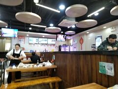 -老陕兄弟(彩虹新城店)