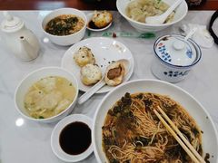 -老西白点心店