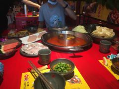-谭鸭血老火锅(万象九宜城店)