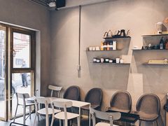 等位区-KYO COFFEE(胶州路店)
