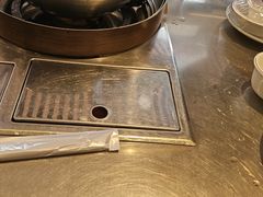 -胡须佬鸡煲四季火锅店(石厦西村直营店)