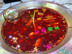-蛙一刀·麻椒鱼火锅(金仙桥店)