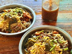 -灵山卢梅燕粉店