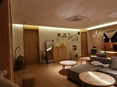 -猫腻·猫咖·撸猫馆(星光大道店)
