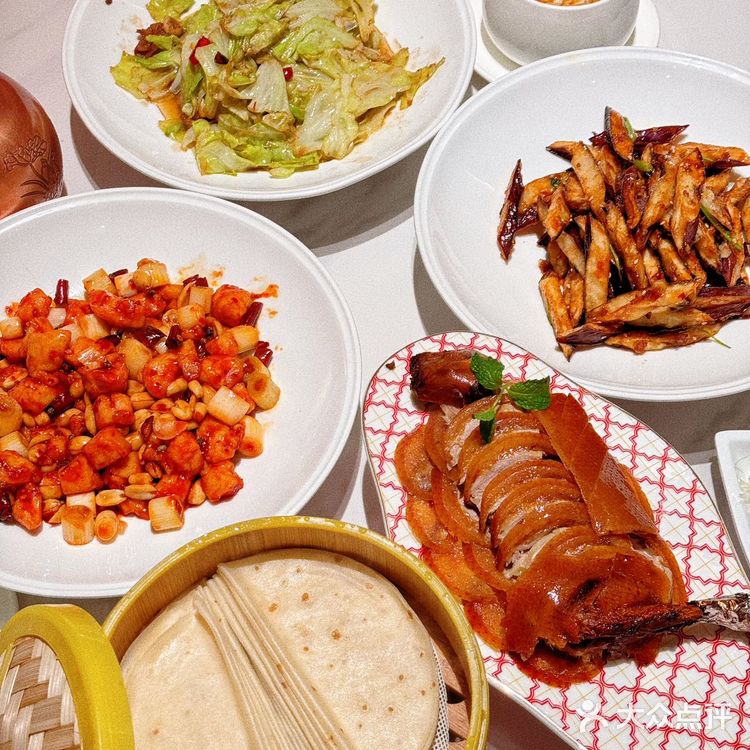 北京烤鸭必吃北平盛世！