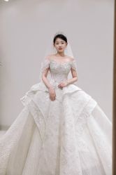 -拉瑞娜LaReine婚纱礼服高级定制