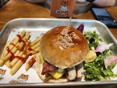 -HUZI虎滋精酿餐吧(京西大悦城店)