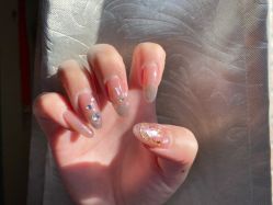 -今玥美甲美睫