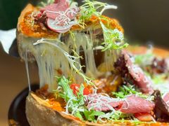 -Dragon Pizza•圆脸龙披萨·牛排餐厅