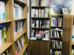-晓风书屋(大学路店)