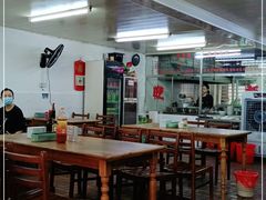 大堂-东兴牛肉店(庄府巷店)