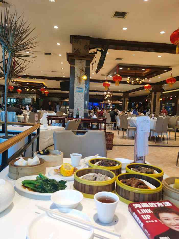 大海湾酒楼(人南店)-"还是怀念在深圳吃海雅,在成都有喝早茶的地.