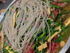 牛肉八带蟹棒鱼饼综合锅-京玉菲饭店(李村店)