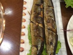 -青瓦餐厅·生鱼片·韩园烤肉(西塔店)