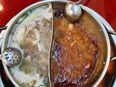 -老石黑山羊毛驴肉火锅(金凯广场店)