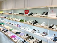 -hotwind热风(世纪东方广场店)