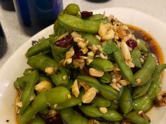 凉拌毛豆-张大师鸭爪爪特色干锅(南湖店)