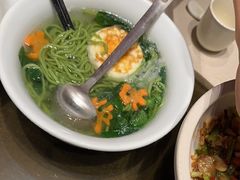 -楚山晓·湖北菜(武汉光谷K11店)