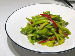 捣蒜葱油黄花菜-半勺·新徽菜(银泰城店)