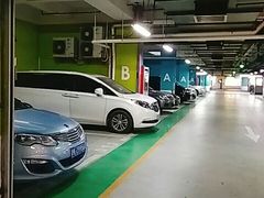 -我格广场-停车场