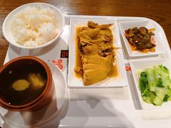 -哇蛙牛功夫面渝都料理(龙阳广场店)