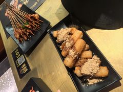 -吞鱼兽麻辣烤鱼(万达店)