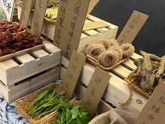 -一善菌·云南菌汤·云南菜(银泰城店)