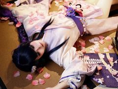 -米游妙妙屋cosplay换装自拍摄影体验馆
