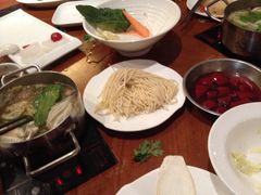 -重庆小天鹅(英雄山路店)