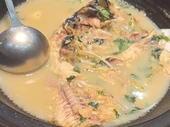 -香山湖家家宴(中山陵店)