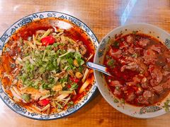 -杨三娘跷脚牛肉(羊子山西路店)