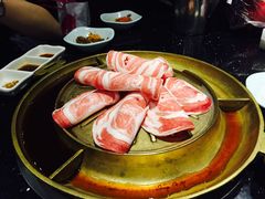 -猪啊牛呀羊啊铜盘烤肉(正大广场店)