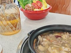 -鲍媽·原汤鲍鱼鸡(克拉广场店)