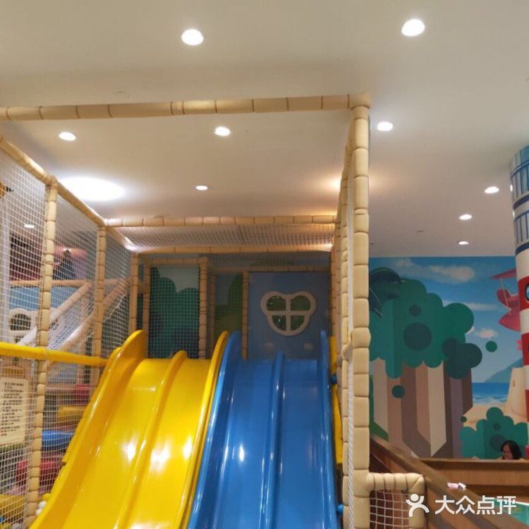 游乐园真是累又快乐的地方
