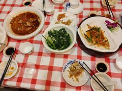 -醉美东江·三文鱼·烧鸡公