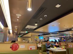大堂-海底捞火锅(旭辉MALL店)