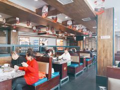 大堂-啊美丽炭火烤肉(滑翔一店)