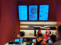 -城市大道红炉披萨烘焙坊